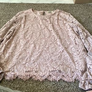 Gimmicks lace top